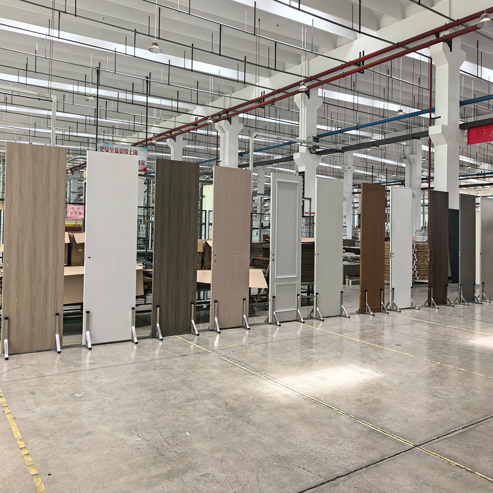 interior wood door supplier in China