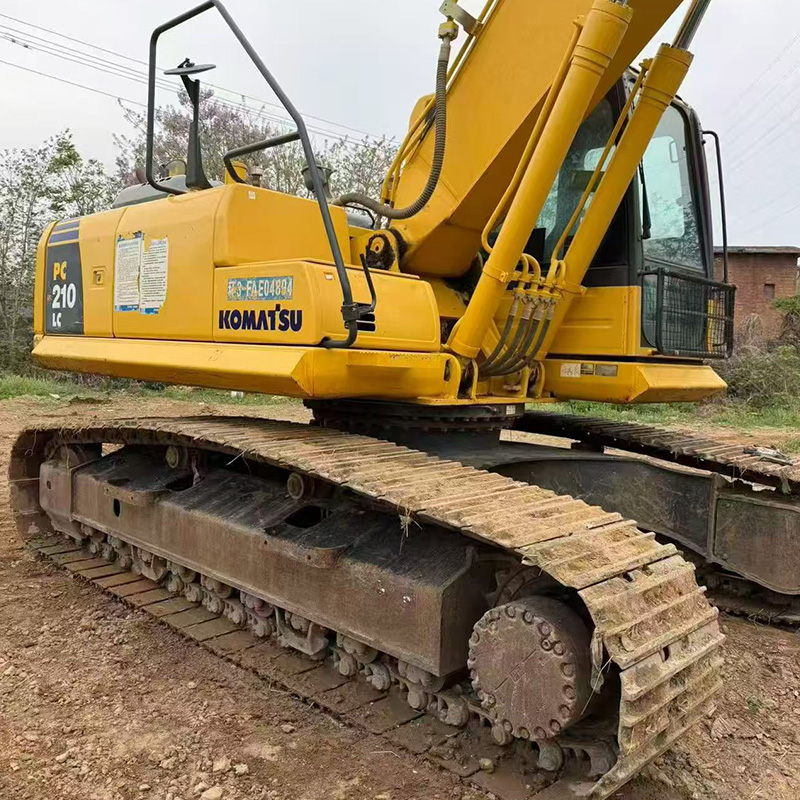 Komatsu PC210LC-8MO