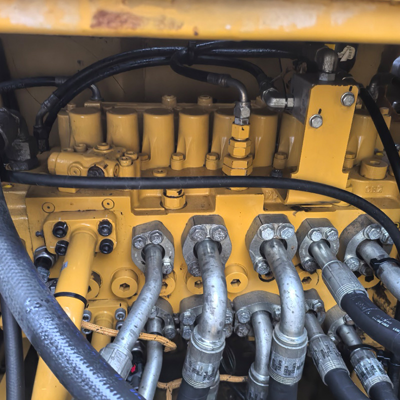 Cat 320 C6.6