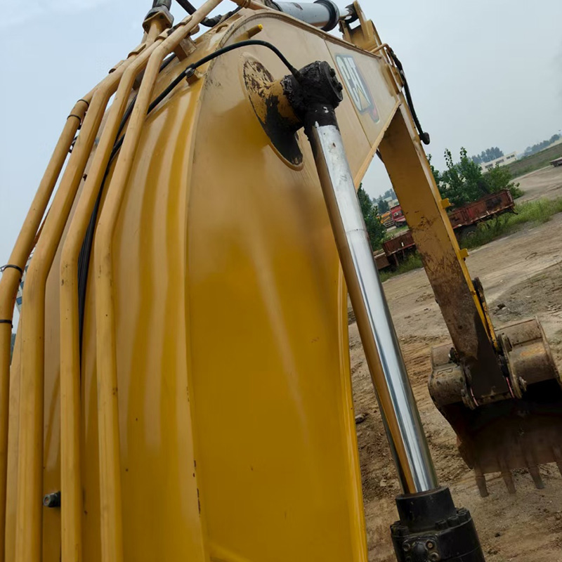 Cat 320 C6.6