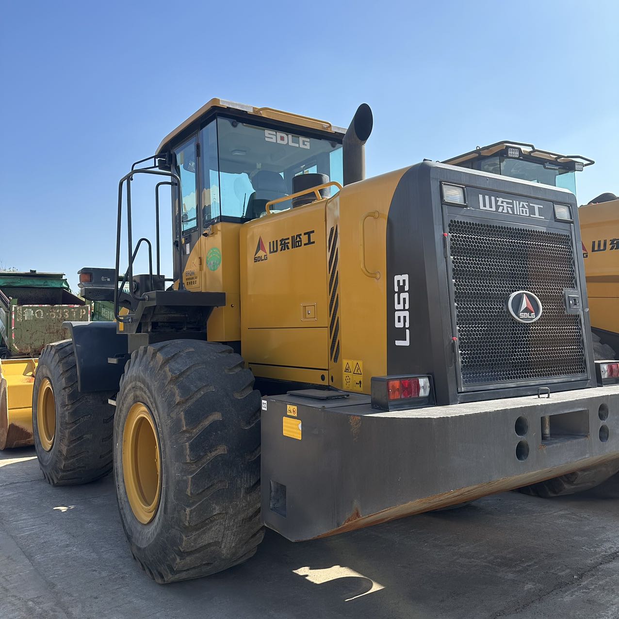 SDLG L953