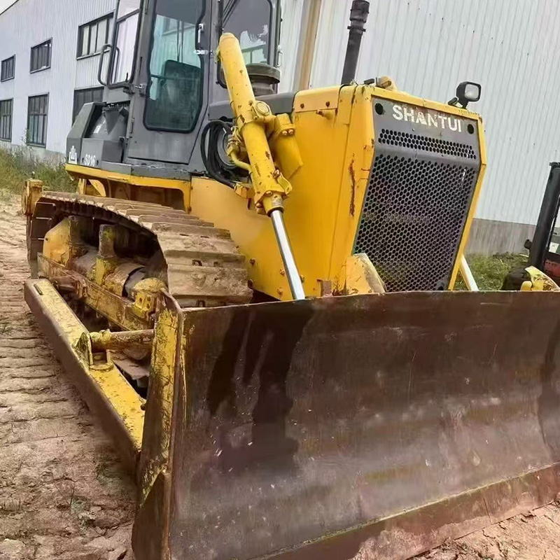 SHANTUI SD16 Crawler Bulldozer