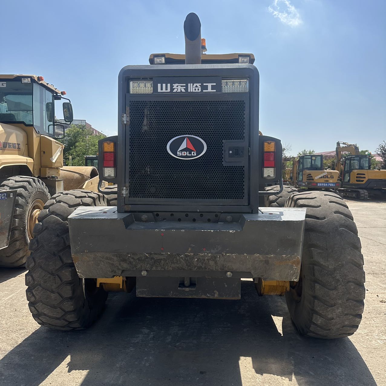 Автогрейдер SDLG G9180