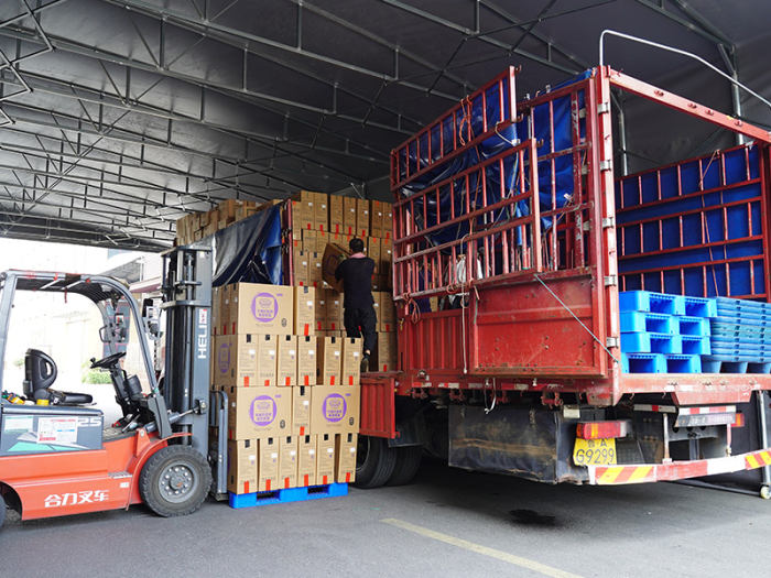 Loading Area