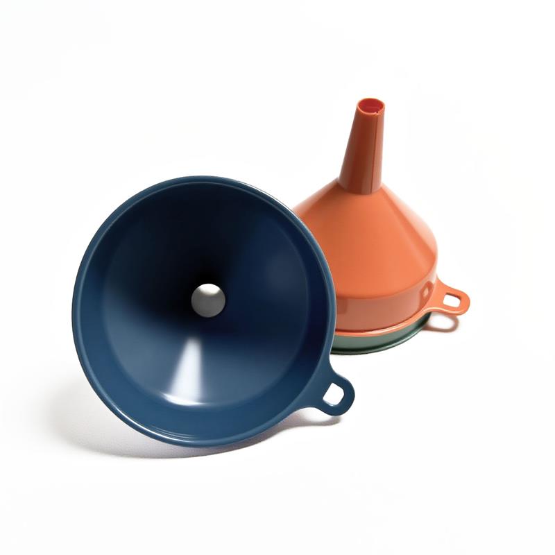 066 macaron funnel