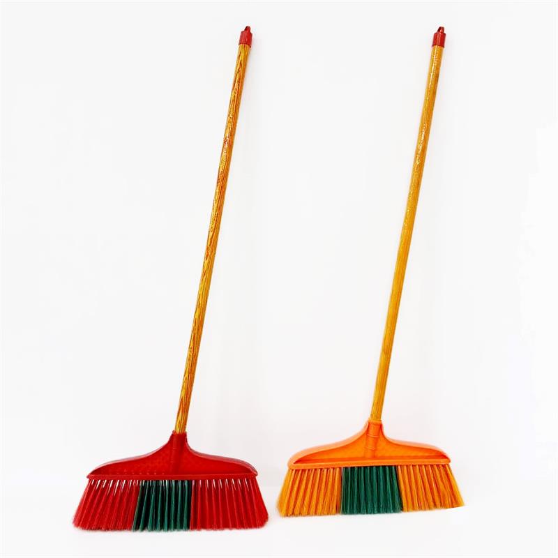 193 wooden handle dual color broom