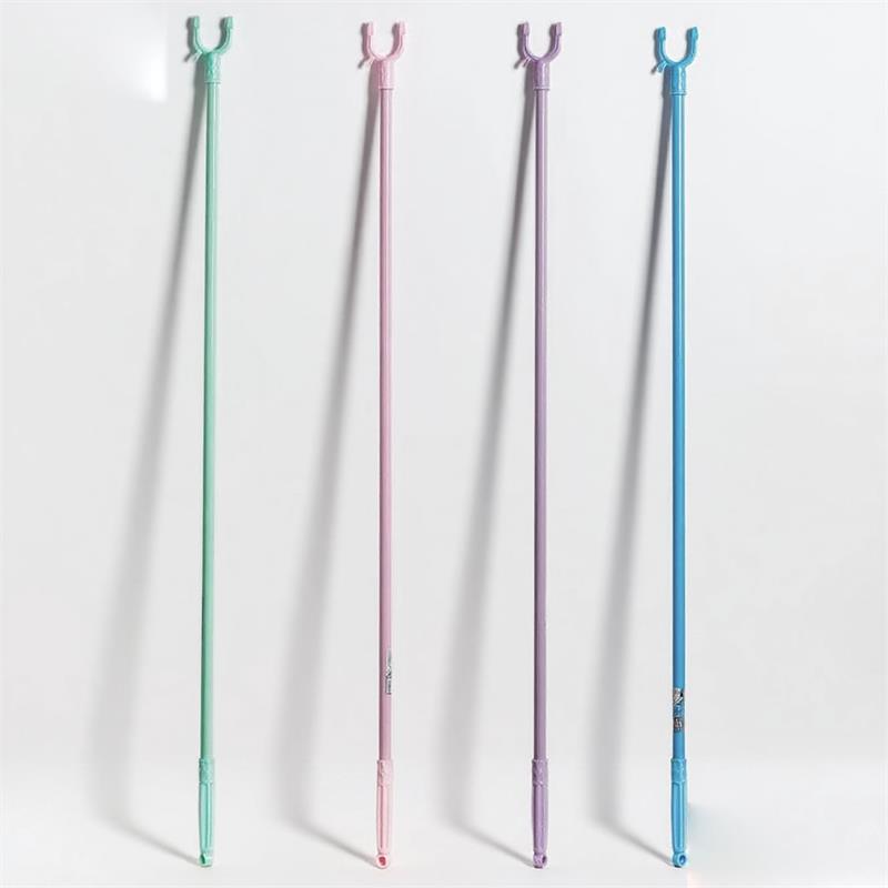 012 Straight pole spray painted clothes for