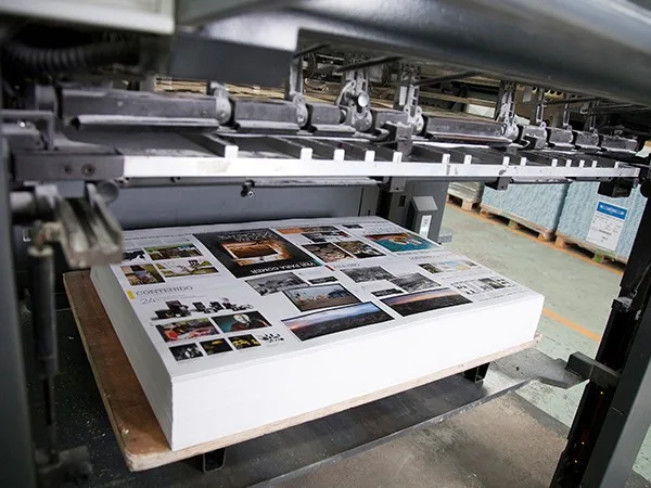 What functions can packaging printing play?
