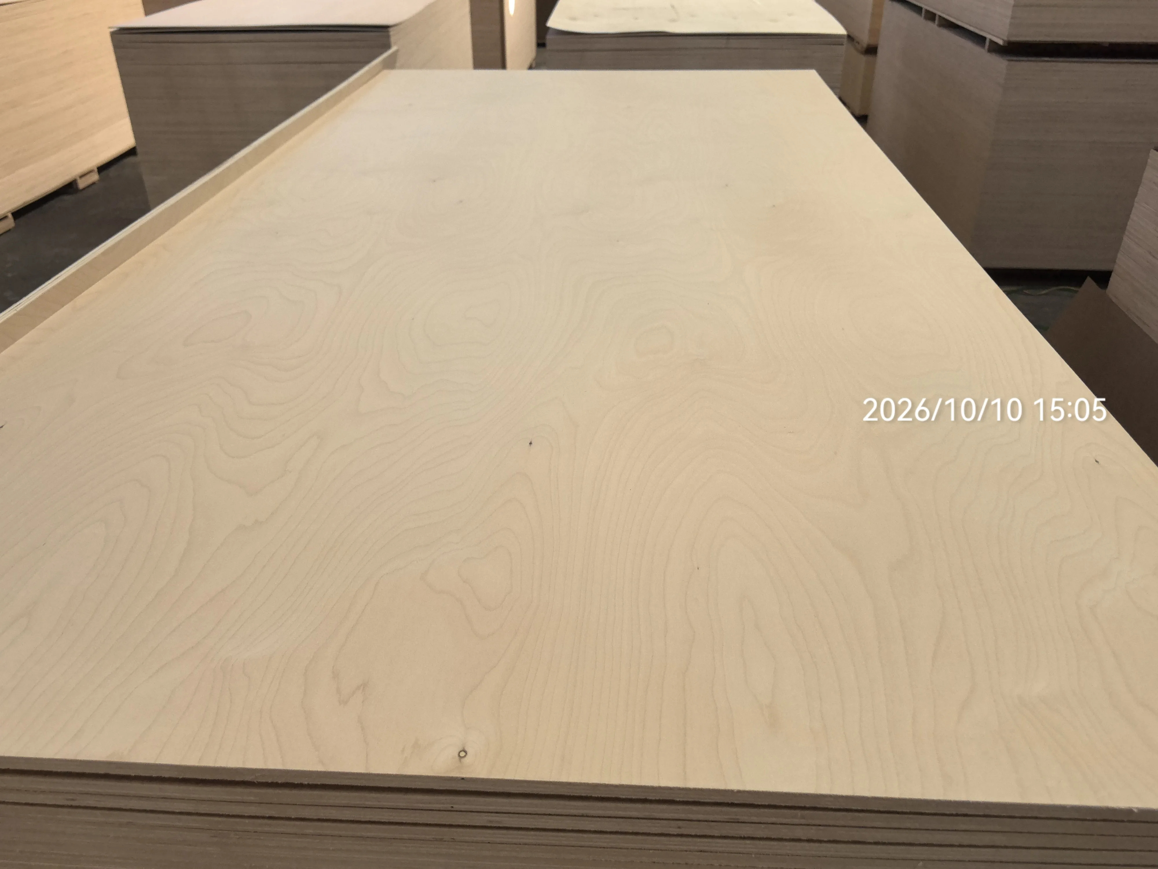 Birch Plywood D+/E Grade Veneer E0 Glue For Furniture Usage