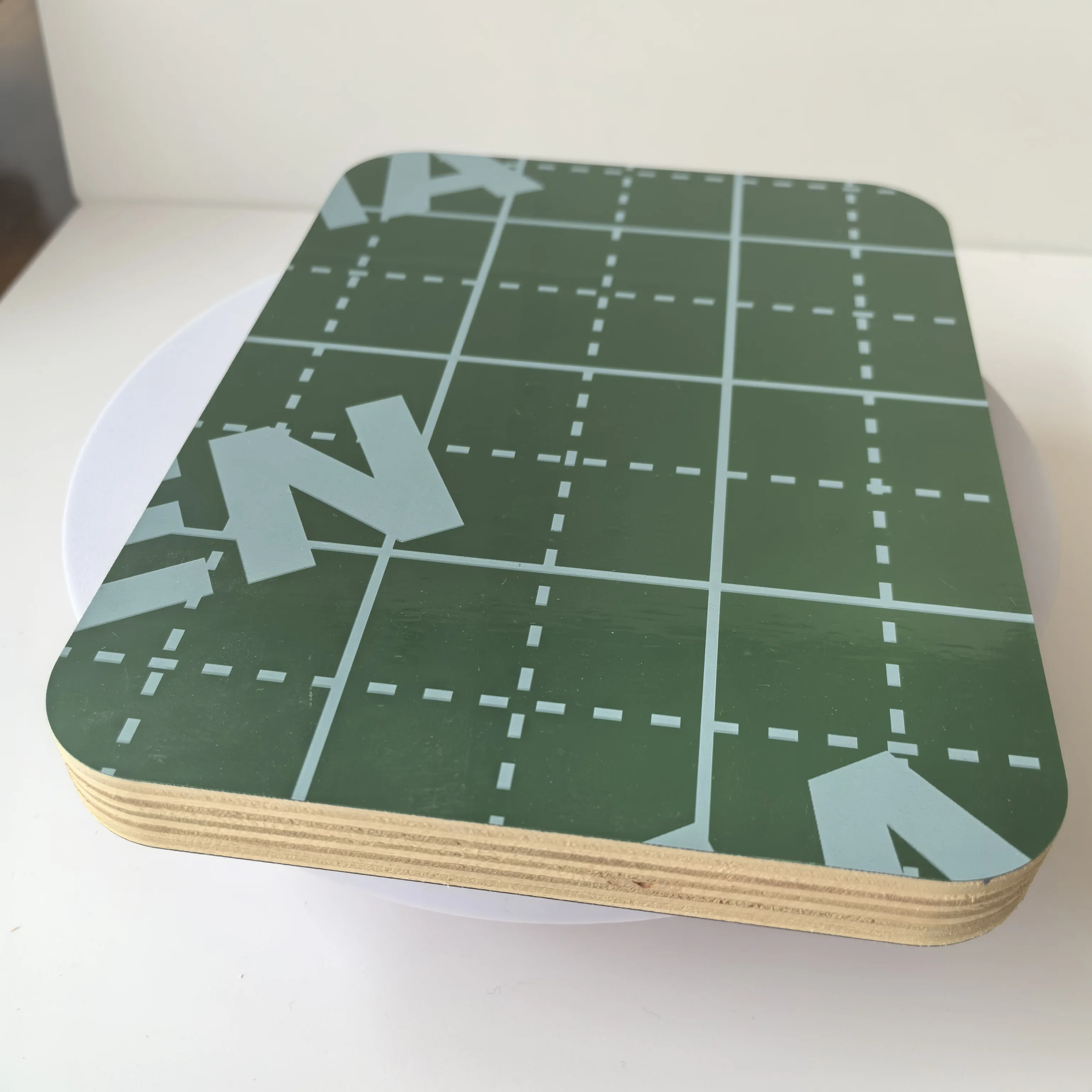 18mm Green PP Plastic Film Faced Plywood for Concrete Shuttering Formwork Construction