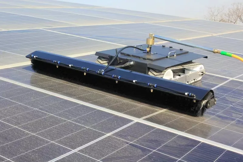 Intelligent Photovoltaic cleaning robot